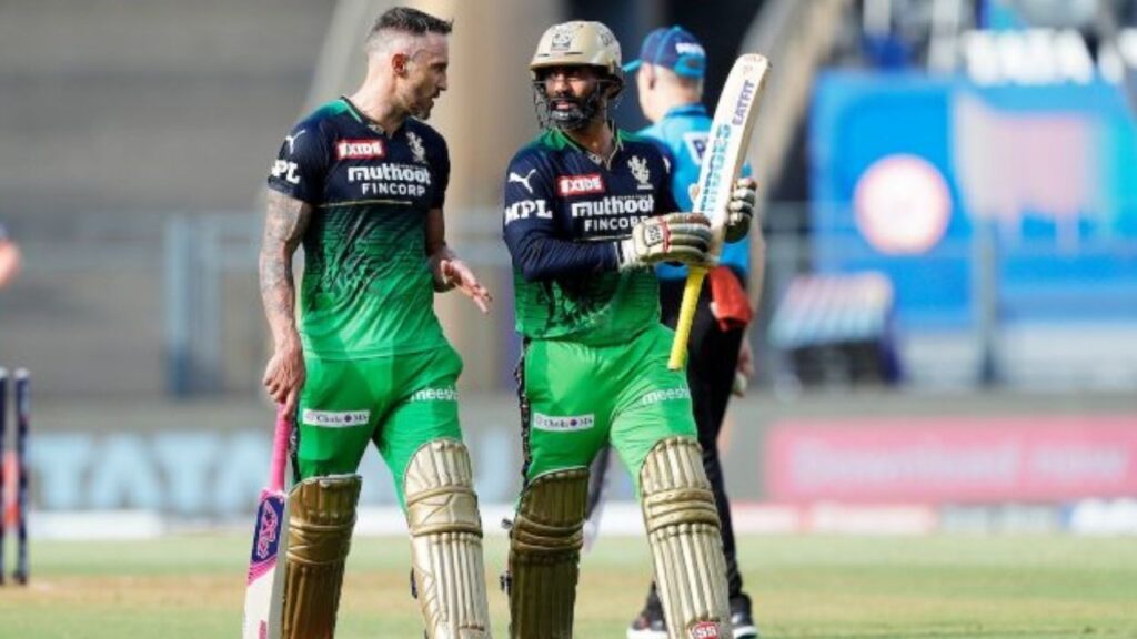 RCB के हरी जर्सी वाले मैच